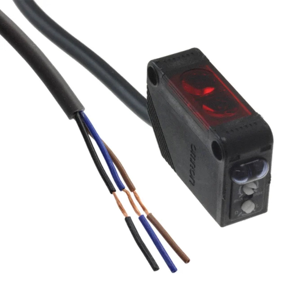 E3Z-R81-IL2 Omron Photoelectric Sensor