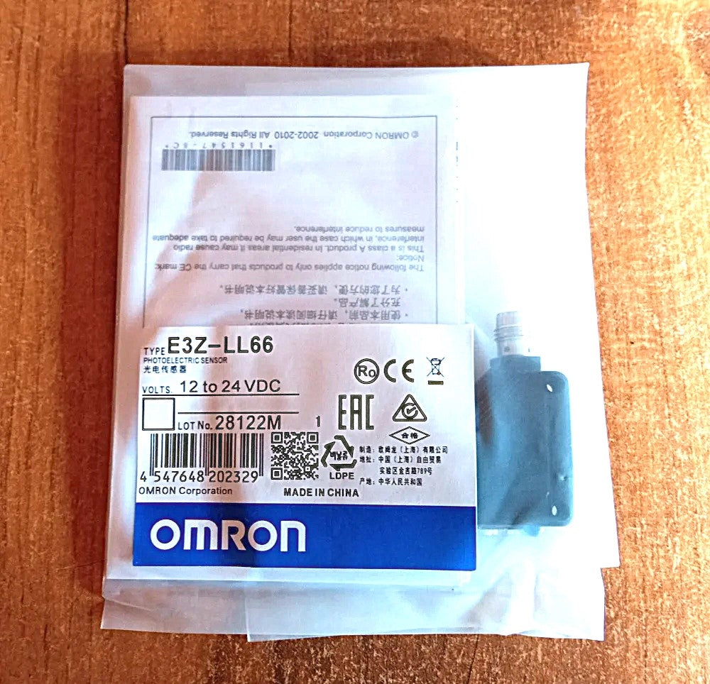E3Z-LL66 Omron Photoelectric Sensor