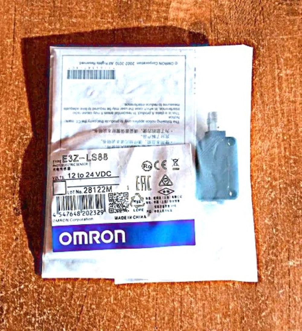 E3Z-LS88 Omron Photoelectric Sensor