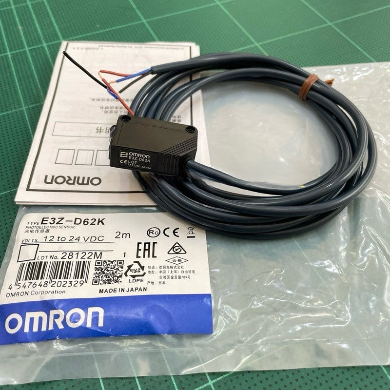 E3Z-D62K Omron Photoelectric Sensor