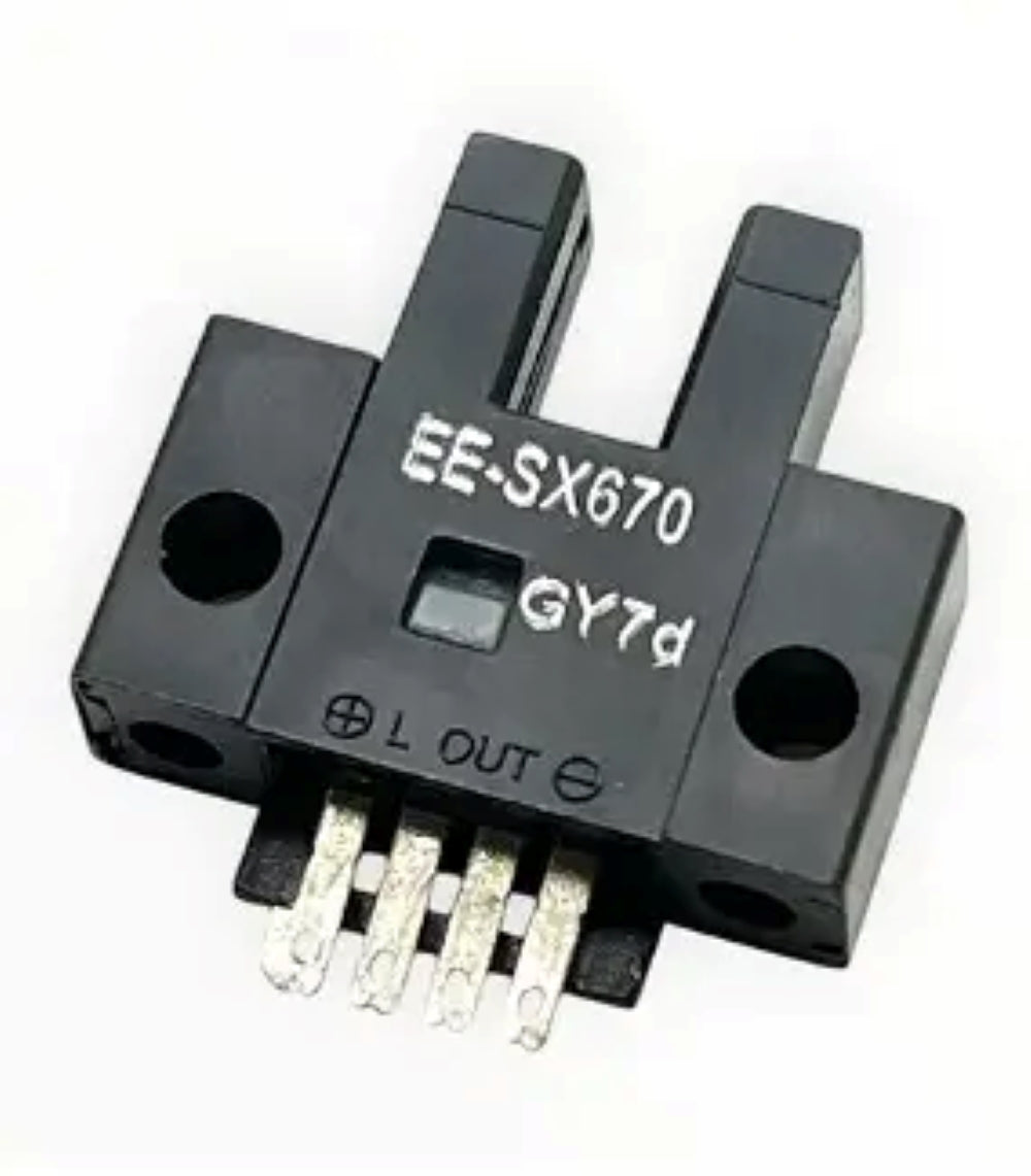 EE-SX670 OMRON Photoelectric SENSOR