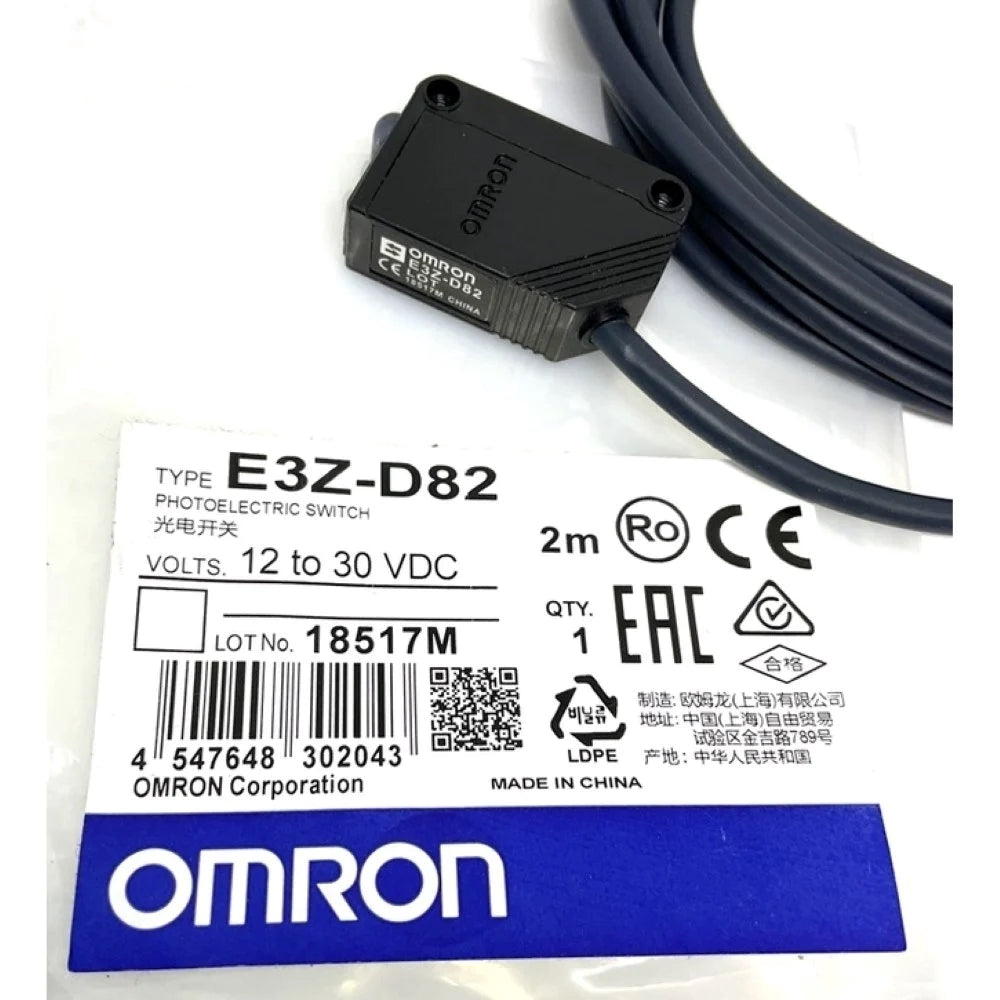 E3Z-D82 Omron Photoelectric  Sensor