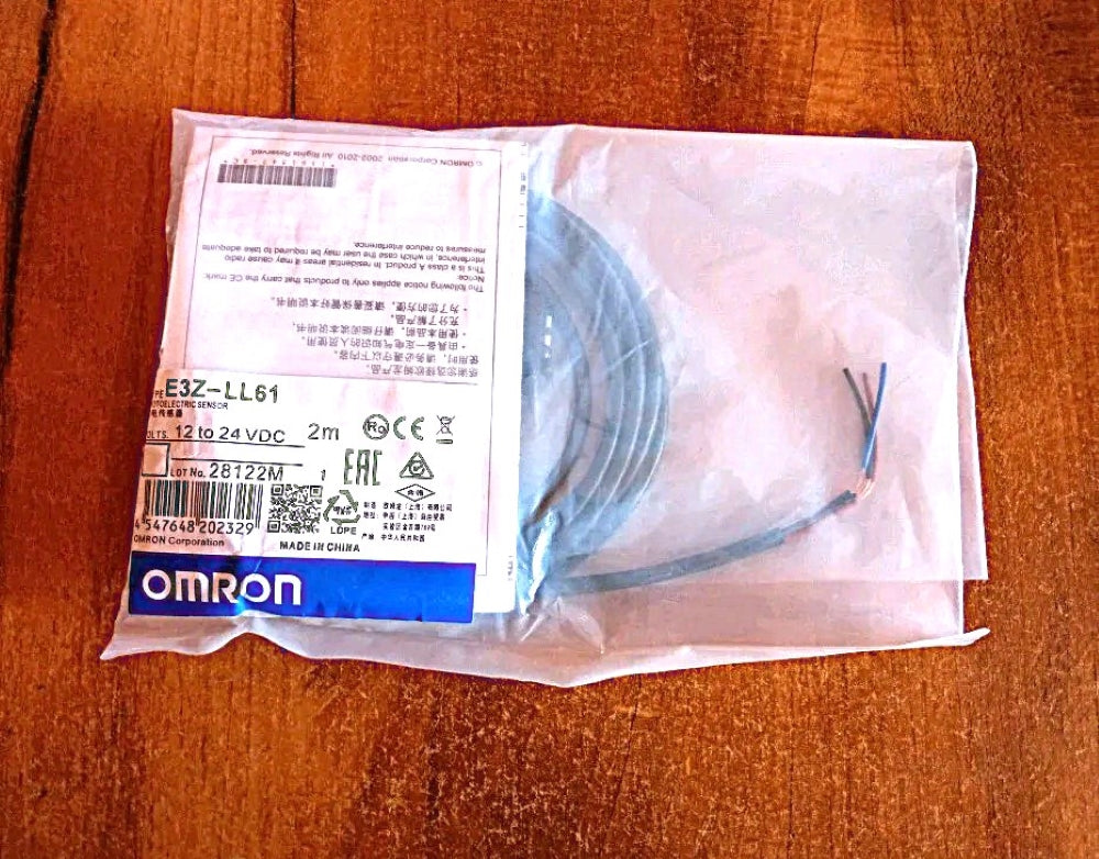 E3Z-LL61 Omron Photoelectric Sensor